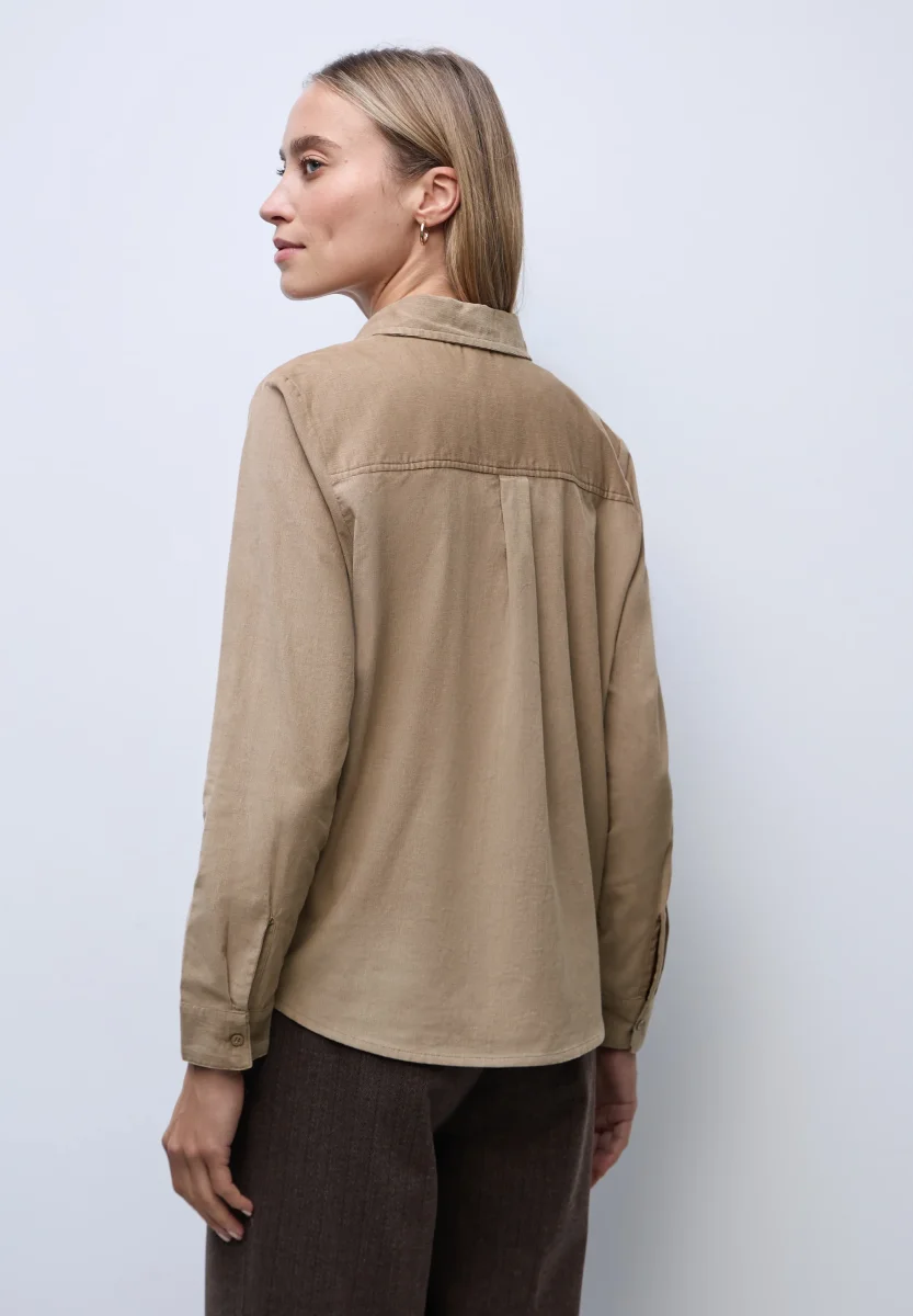 Cordbluse mit Tapedetails – Bild 5